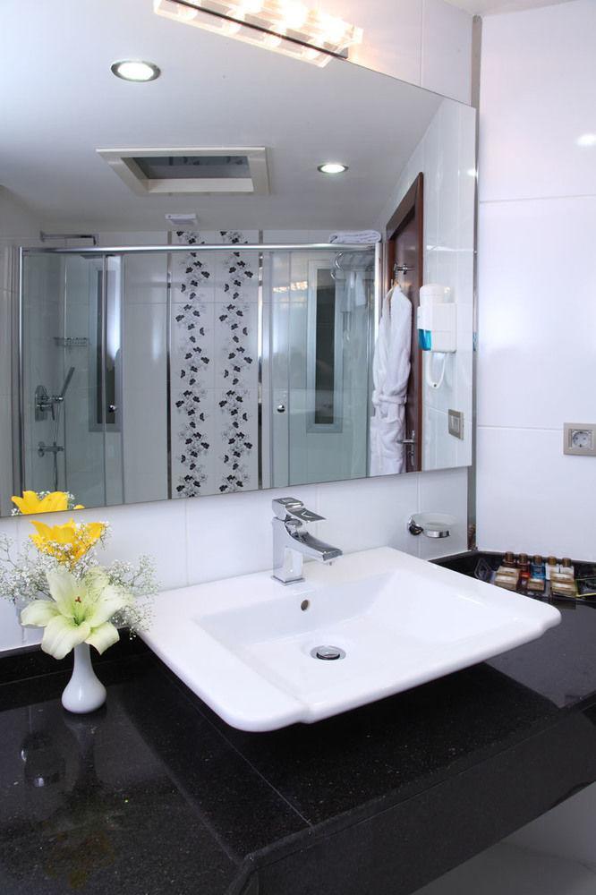 Hotel Senbayrak City Adana Zewnętrze zdjęcie