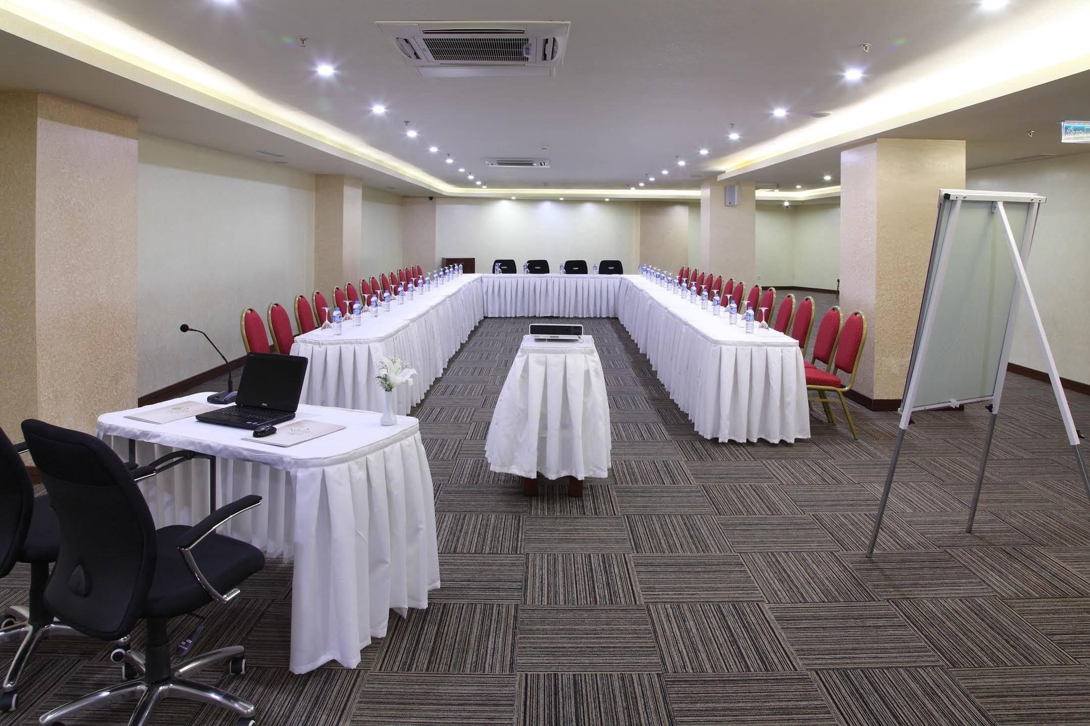 Hotel Senbayrak City Adana Zewnętrze zdjęcie